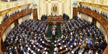 موجة حر مفاجئة تضرب اروقة مجلس النواب بسبب اعمال الصيانه للتكييف المركزى 2 - جريدة المساء موجة حر مفاجئة تضرب اروقة مجلس النواب بسبب اعمال الصيانه للتكييف المركزى 1 - جريدة المساء