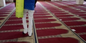 تطهير وتعقيم دور العبادة والأماكن الحيوية بالشرقية 1 - جريدة المساء