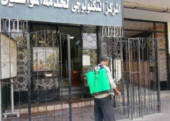 محافظ أسوان : تطبيق الإجراءات الإحترازية ضد كورونا بالمؤسسات والمصالح الحكومية 29 - جريدة المساء
