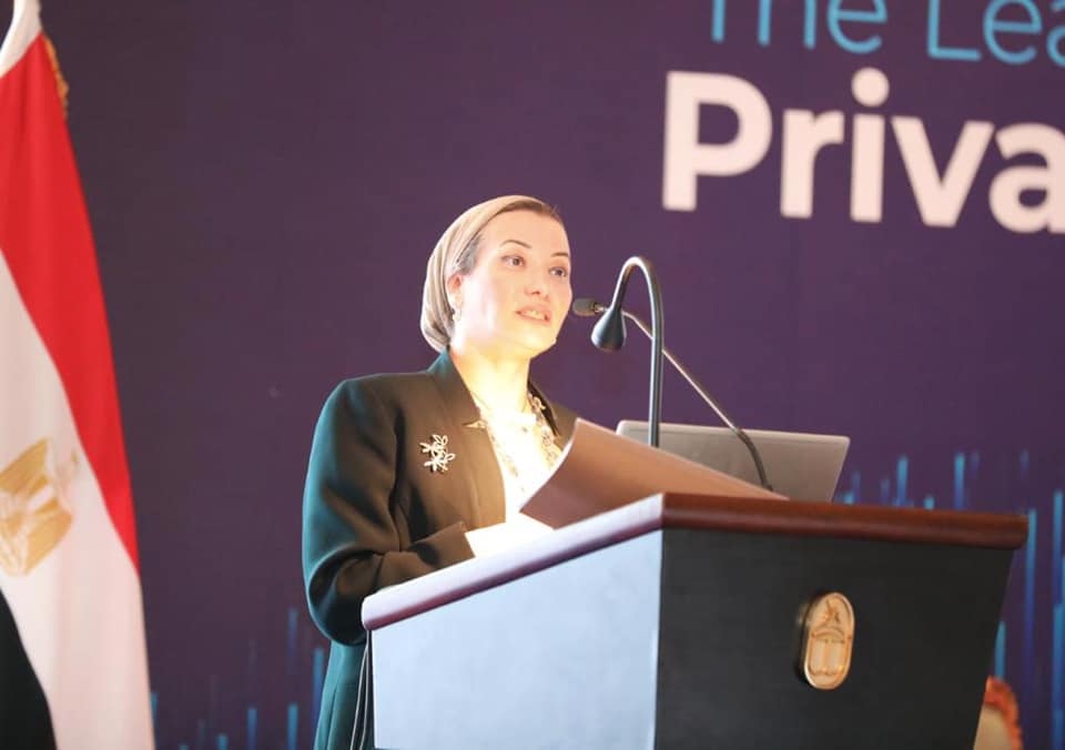 وزيرة البيئة تستعرض رؤية مصر لتحقيق النمو الأخضر بالشراكة مع القطاع الخاص وآليات خلق المناخ الداعم 16 - جريدة المساء وزيرة البيئة تستعرض رؤية مصر لتحقيق النمو الأخضر بالشراكة مع القطاع الخاص وآليات خلق المناخ الداعم 15 - جريدة المساء