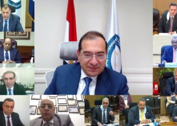 اعتماد نتائج أعمال شركتي النصر والسويس لتصنيع البترول عن العام المالي 2020/2021 26 - جريدة المساء