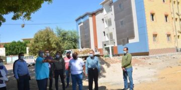 مسرح ومسطحات خضراء للترفيه على بيوت الطلبة بالخارجة 2 - جريدة المساء مسرح ومسطحات خضراء للترفيه على بيوت الطلبة بالخارجة 1 - جريدة المساء