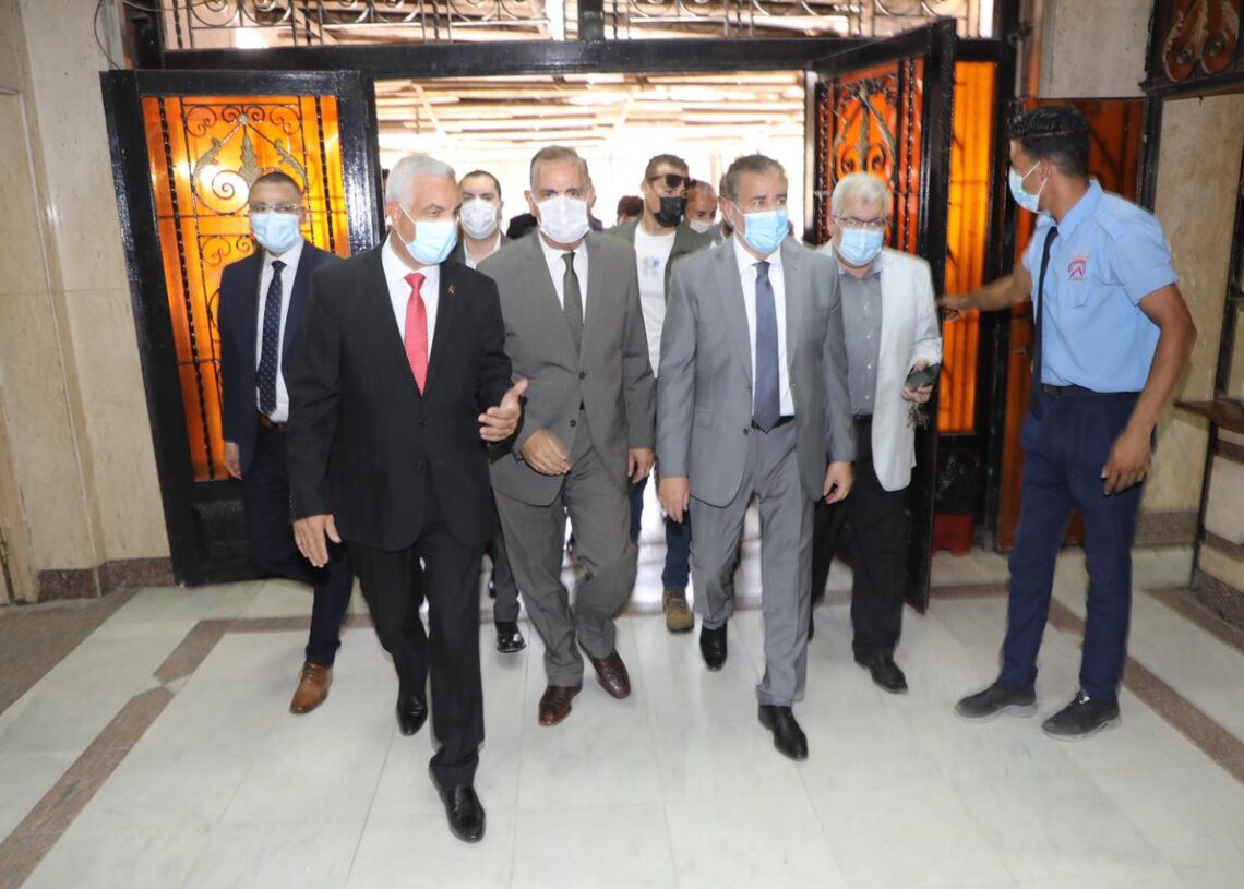 نقل حالتين من مصابى فريق كرة السرعة من مستشفى المنوفية الجامعى لكفر الشيخ 20 - جريدة المساء نقل حالتين من مصابى فريق كرة السرعة من مستشفى المنوفية الجامعى لكفر الشيخ 19 - جريدة المساء