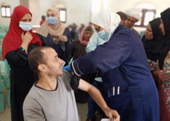 تطعيم المواطنين بلقاح كورونا والكشف المبكر عن الاعتلال الكلوي بالرياض 32 - جريدة المساء