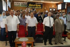 تكريم 24 موظفًا بكلية الزراعة بجامعة المنيا 26 - جريدة المساء