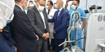 ول مرة بمستشفيات الصحة بالشرقية إفتتاح قسم جراحة القلب المفتوح بمستشفى الزقازيق العام 2 - جريدة المساء ول مرة بمستشفيات الصحة بالشرقية إفتتاح قسم جراحة القلب المفتوح بمستشفى الزقازيق العام 1 - جريدة المساء