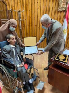 بالصور .. حقوق الزقازيق تكرم المعيدين الجدد .. وأول معيد بـ"الضمور العضلى" 29 - جريدة المساء