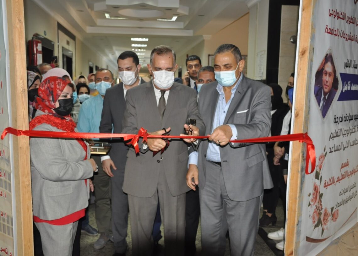 افتتاح 3 معارض فنية بـ"نوعية كفر الشيخ" 15 - جريدة المساء