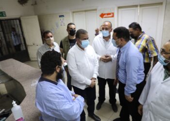 إحالة 226 طبيبا وممرضة و موظفا  بمستشفي منوف العام والحميات للنيابة الإدارية لتقصيرهم فى العمل 25 - جريدة المساء