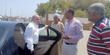 رئيس كهرباء القناة: حلول جذرية لتوصيل الكهرباء للجمعيات والتجمعات السكانية بمدينة القصير 1 - جريدة المساء