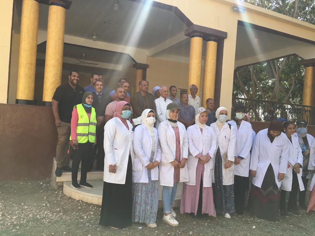 جامعة جنوب الوادى تنظم قافلة شاملة لمناهضة الأمية بـ"فرشوط" 17 - جريدة المساء جامعة جنوب الوادى تنظم قافلة شاملة لمناهضة الأمية بـ"فرشوط" 16 - جريدة المساء