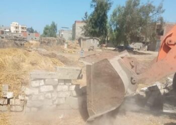 محافظ كفر الشيخ : إزالة 400حالة خلال تنفيذ الموجة الـ 18 23 - جريدة المساء