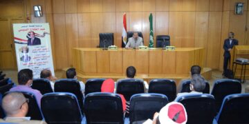 محافظ المنيا يكلف السكرتير العام بمتابعة مشروع "تسريع الاستجابة المحلية للقضية السكانية" 1 - جريدة المساء