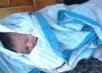 العثور على طفل حديث الولادة بجوار صندوق قمامة بسوهاج 23 - جريدة المساء