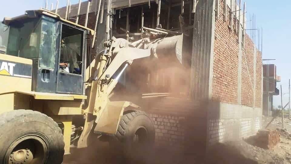 إزالة 110 حالة تعد على أملاك الدولة والأراضي الزراعية بسوهاج 15 - جريدة المساء