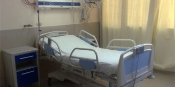 سائق يتهم مستشفى خاصة بالإهمال الطبي والتسبب فى وفاة شقيقه بسوهاج 1 - جريدة المساء