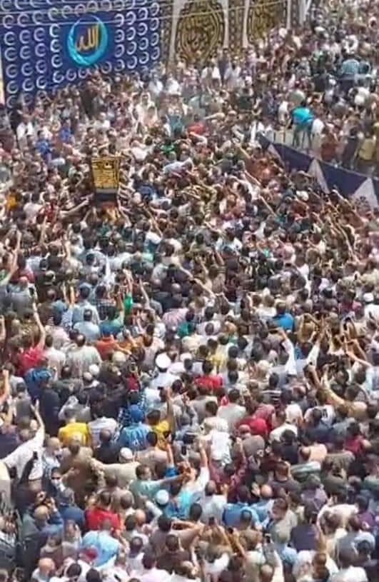 عشرات الآلاف من أهالى "أبو رقبة أشمون " يتقدمهم محافظ المنوفية ودعوا " العربى " 19 - جريدة المساء