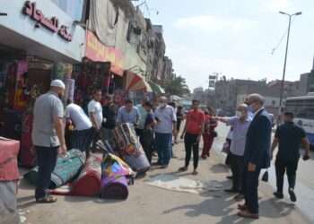 حملات نظافة ورفع الاشغالات بشوارع شبرا الخيمة 25 - جريدة المساء