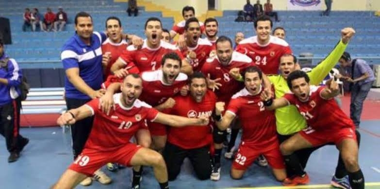 يد الاهلي تبحث عن بطاقة نهائي كأس الكؤوس الافريقيةً 19 - جريدة المساء