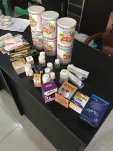 بالصور.. ضبط مخالفات بالجملة فى حملات مكثفة على الصيدليات ومخازن الدواء بمراكز قنا 25 - جريدة المساء