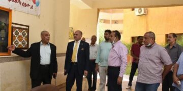 وفد الهيئة القومية للبريد يعاين موقع إنشاء مكتب بريد بجامعة الأقصر 1 - جريدة المساء