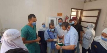 محافظ الشرقية يُفاجئ مستشفى الصوفية للوقوف على مستوى الخدمة 1 - جريدة المساء