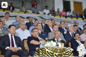 بالصور .. محافظ الدقهلية وزعيم الأغلبية بمجلس النواب يشهدان نهائى دورى "مستقبل وطن" لكرة القدم 47 - جريدة المساء