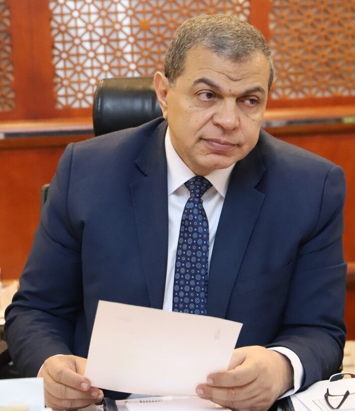 القوي العاملة:   صرف 22.6 مليون جنيه للعمالة غير المنتظمة 19 - جريدة المساء