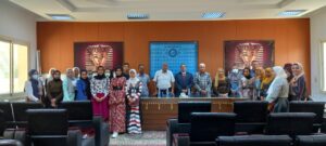 بالصور.. جامعتا جنوب الوادى والأقصر تختتمان اللقاءات التوعوية لمشروع محو الأمية 21 - جريدة المساء