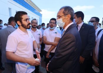 وزير الاتصالات يلتقي 200 خريج بمبادرة شباب مصر الرقمية من المشاركين فى مشروعات العاصمة الإدارية 29 - جريدة المساء