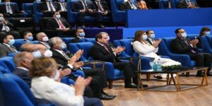 الرئيس السيسي يشهد إطلاق تقرير التنمية البشرية في مصر لعام 2021 24 - جريدة المساء