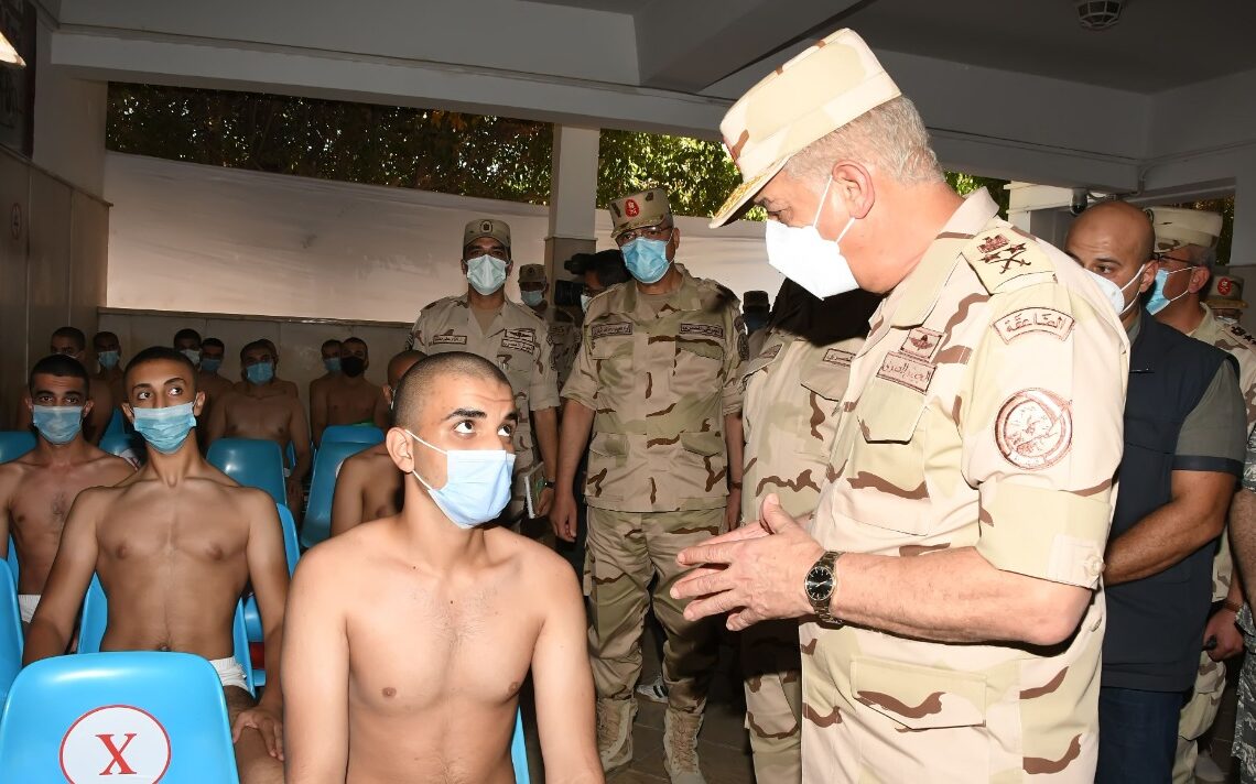 وزير الدفاع يتفقد اختبارات القبول بالكليات العسكرية والمعهد الفني للقوات المسلحة 19 - جريدة المساء