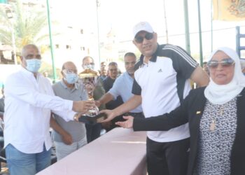 بدأت بالوقوف دقيقة حدادًا على روح المشير طنطاوى .. ختام منافسات الملاكمة فى بطولة الجمهورية للشركات رقم "٥٤" ببورسعيد 33 - جريدة المساء