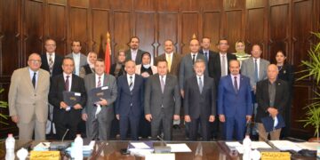 مجلس جامعة الإسكندرية يكرم الفائزين فى مسابقات وزارة التعليم العالى والبحث العلمى 2 - جريدة المساء مجلس جامعة الإسكندرية يكرم الفائزين فى مسابقات وزارة التعليم العالى والبحث العلمى 1 - جريدة المساء