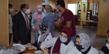 رئيس جامعة بنى سويف: تطعيم 29 ألفا من منتسبى الجامعة بلقاح كورونا 1 - جريدة المساء