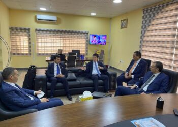 وزير الرياضة يلتقي رئيس الاتحاد الدولي للجمباز علي هامش المشاركة في اجتماع المكتب التنفيذي للأنوكا بنيجيريا 31 - جريدة المساء