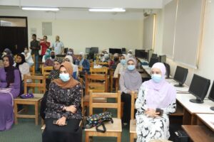 بالتعاون مع مؤسسة "النداء" .. دورة تدريبية لطلاب كلية الزراعة بجامعة جنوب الوادى 33 - جريدة المساء