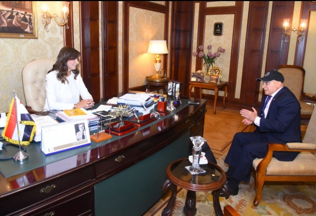 وزيرة الهجرة تبحث مع رئيس اتحاد الكيانات المصرية في أوروبا إمكانية المشاركة في "حياة كريمة 20 - جريدة المساء وزيرة الهجرة تبحث مع رئيس اتحاد الكيانات المصرية في أوروبا إمكانية المشاركة في "حياة كريمة 19 - جريدة المساء