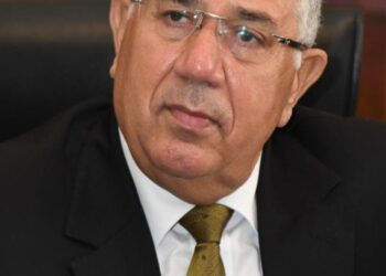 وزير الزراعة يؤكد تنفيذ توجيهات الرئيس بمنع التعديات على الاراضي الزراعية 17 - جريدة المساء