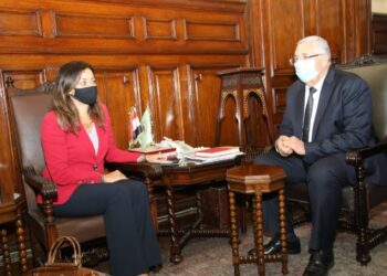 وزير الزراعة يبحث مع المدير الإقليمي بالبنك الدولي تأثير التغيرات المناخية على قطاع الزراعة 29 - جريدة المساء