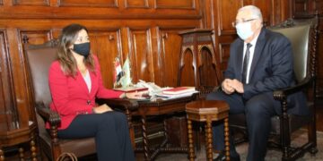 وزير الزراعة يبحث مع المدير الإقليمي بالبنك الدولي تأثير التغيرات المناخية على قطاع الزراعة 1 - جريدة المساء