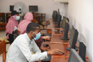 معامل التنسيق بجامعة جنوب الوادي تستقبل طلاب المرحلة الثانية 23 - جريدة المساء