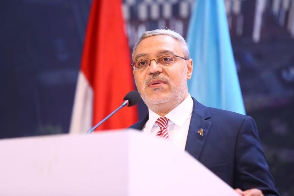 صرف 1800 جنيه مكافأة للعاملين بجامعة طنطا 18 - جريدة المساء الدكتور محمود زكى رئيس جامعة طنطا