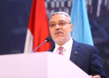 الدكتور محمود زكى رئيس جامعة طنطا