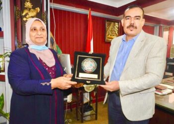 مدير تعليم المنوفية يتسلم درع المركز الثالث من هيئة ضمان الجودة والاعتماد 23 - جريدة المساء