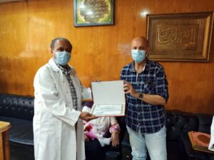 وكيل صحة الشرقية يكرم مدير مستشفي "فاقوس" ويحتفي بتعافى صيدلانية من "السرطان" 22 - جريدة المساء