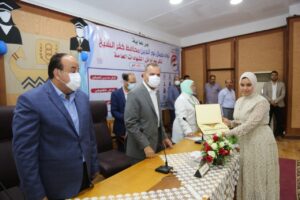 بالصور .. محافظ كفر الشيخ يكرم أوائل الثانوية العامة والدبلومات الفنية 37 - جريدة المساء