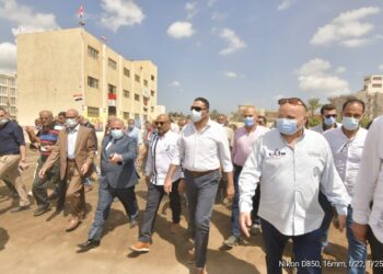 محافظ الدقهلية يوجه بسرعة الإنتهاء من تطعيم جميع العاملين بالمدارس قبل بداية العام الدراسى 21 - جريدة المساء