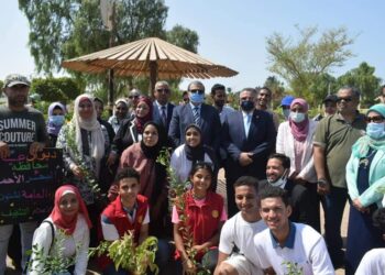 وزير القوى العاملة من البحر الأحمر: نستهدف توفير مناخ صحي للمواطن المصري 34 - جريدة المساء