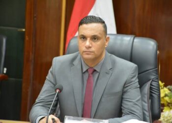 محافظ الدقهلية: نسابق الزمن للإنتهاء من ملف التقنين لواضعى اليد على أملاك الدولة .. ولن أسمح بالتقصير 27 - جريدة المساء